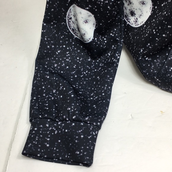 Hoodie pull-over. - Picture 4 of 6